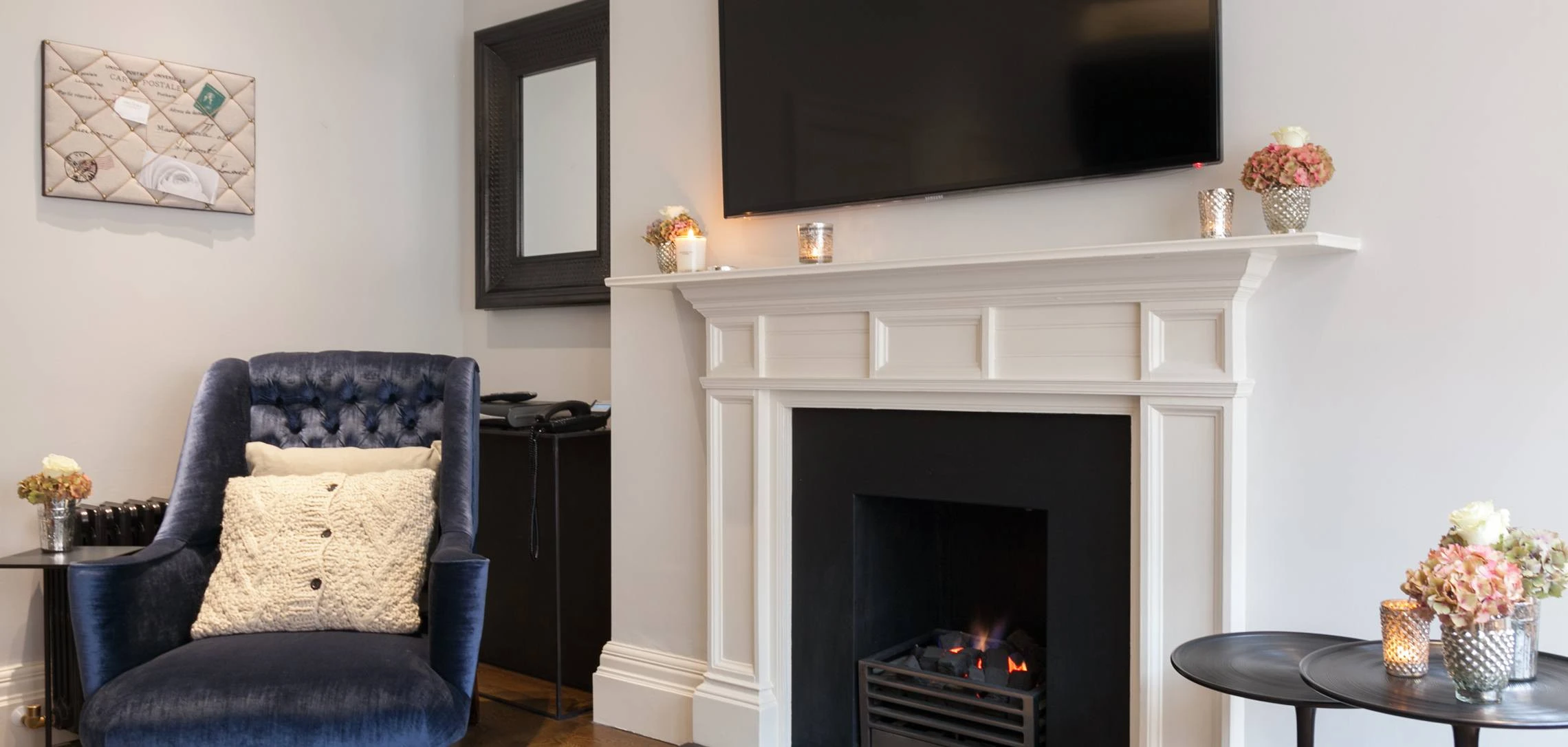 living room london serviced apartment