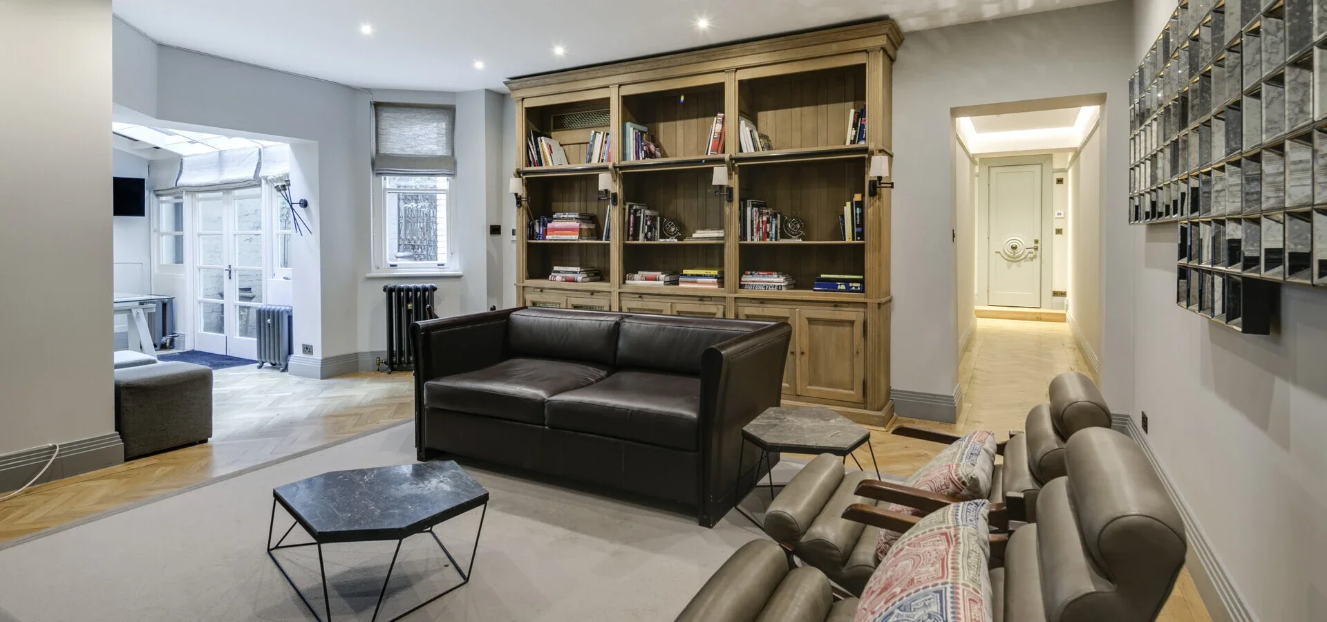serviced family luxury apartment