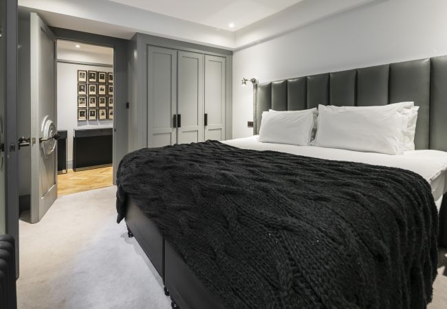 Apartment in London - The Hanover Suite Apartment in London - The Hanover Suite