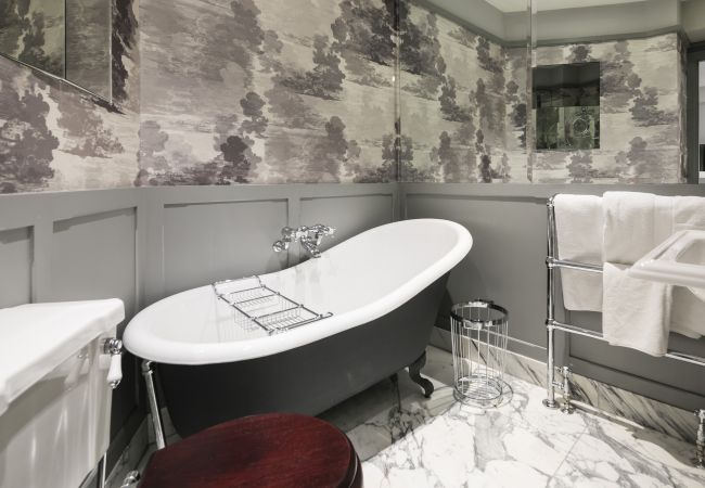 Apartment in London - The Hanover Suite Apartment in London - The Hanover Suite