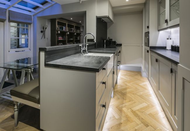 Apartment in London - The Hanover Suite Apartment in London - The Hanover Suite
