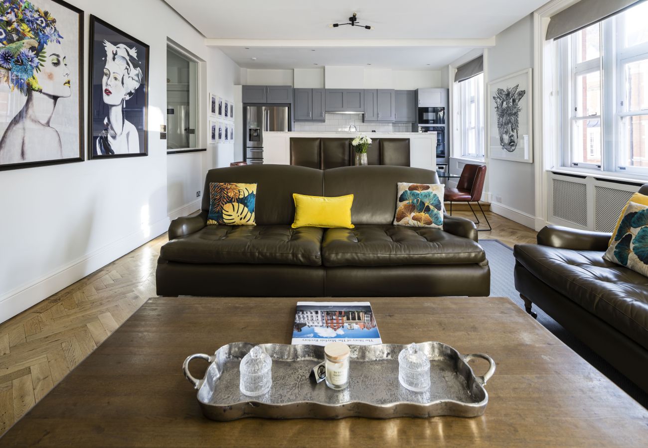 Apartment in London - The Connaught Suite Apartment in London - The Connaught Suite