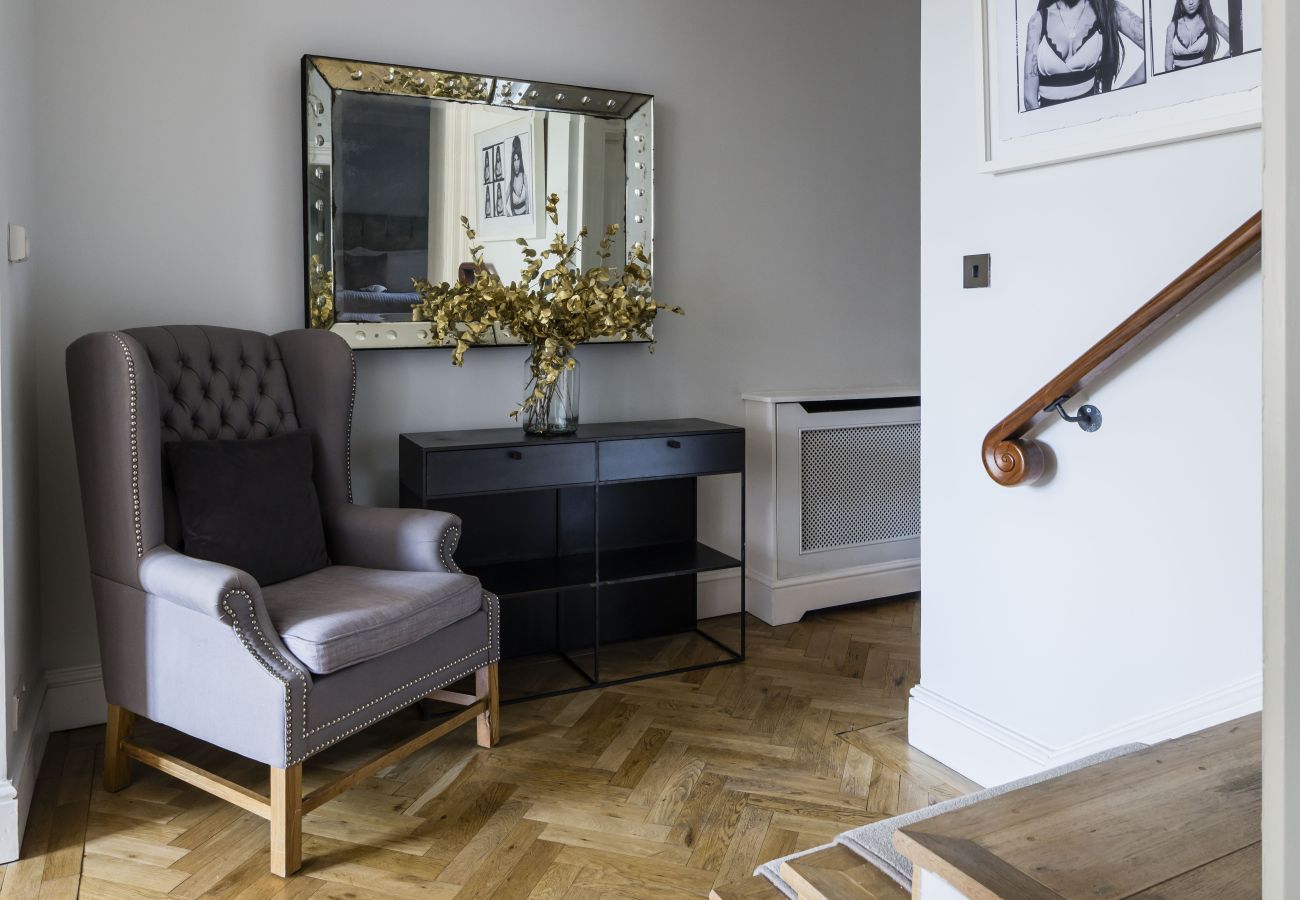 Apartment in London - The Connaught Suite Apartment in London - The Connaught Suite