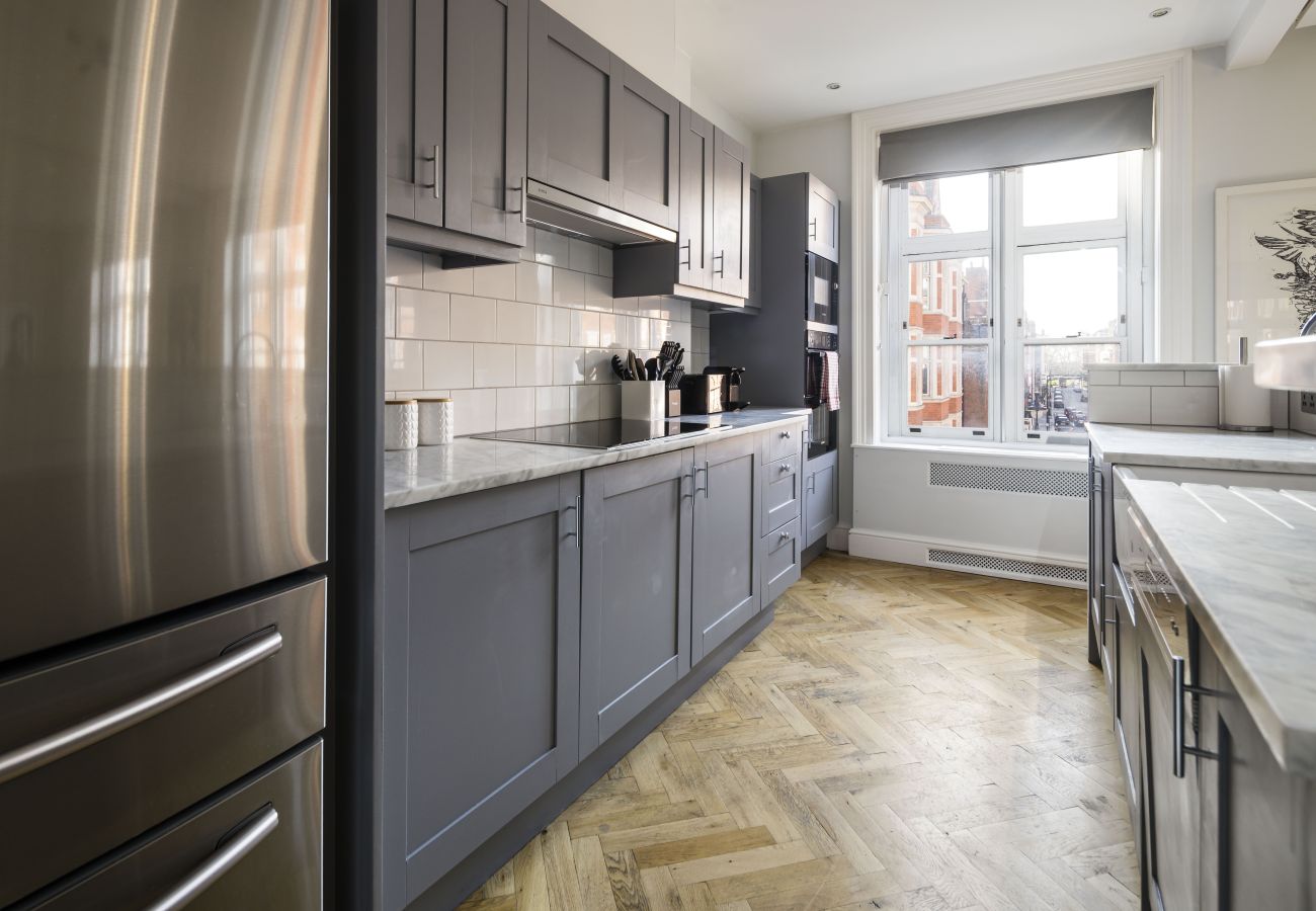 Apartment in London - The Connaught Suite Apartment in London - The Connaught Suite