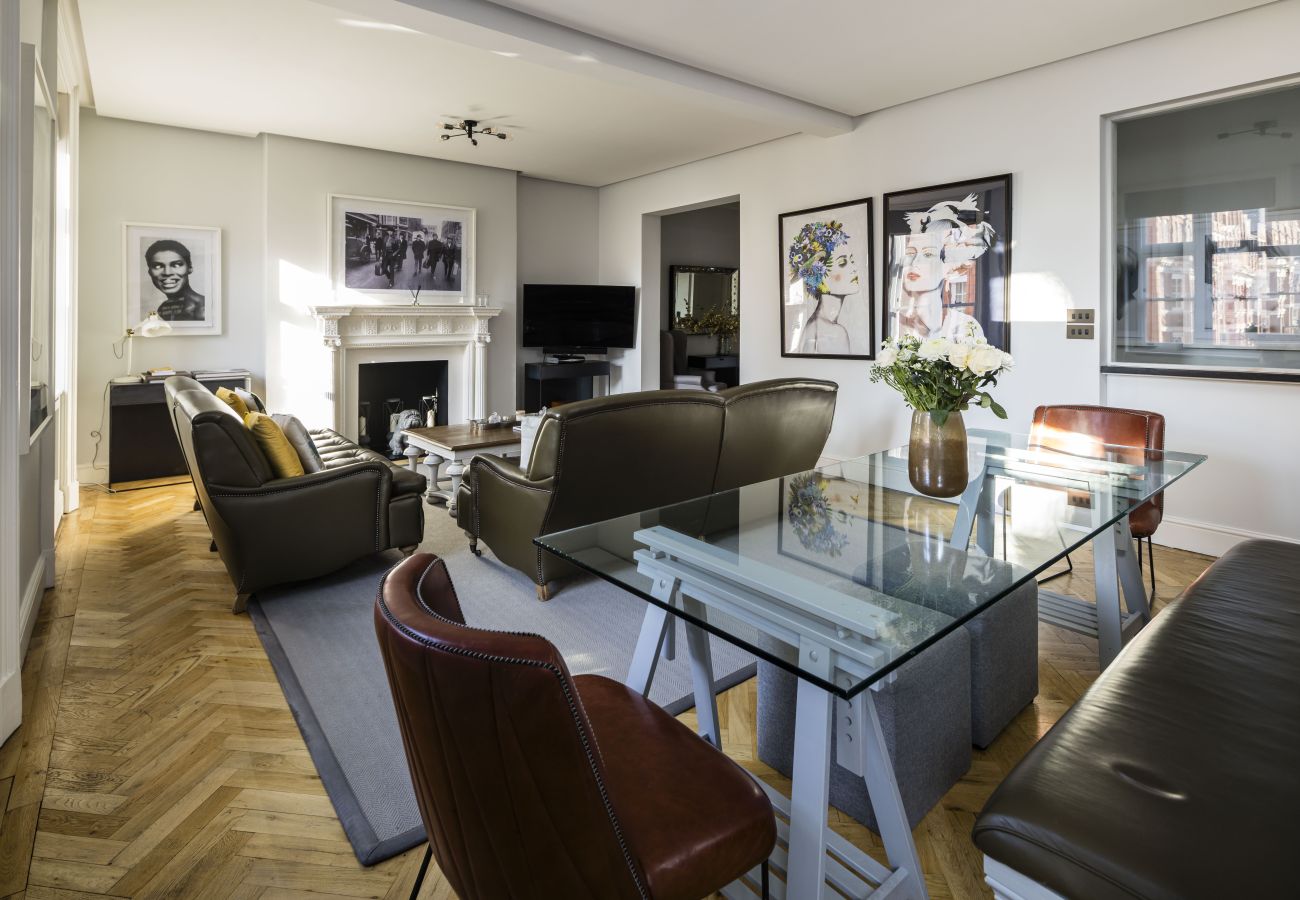 Apartment in London - The Connaught Suite Apartment in London - The Connaught Suite