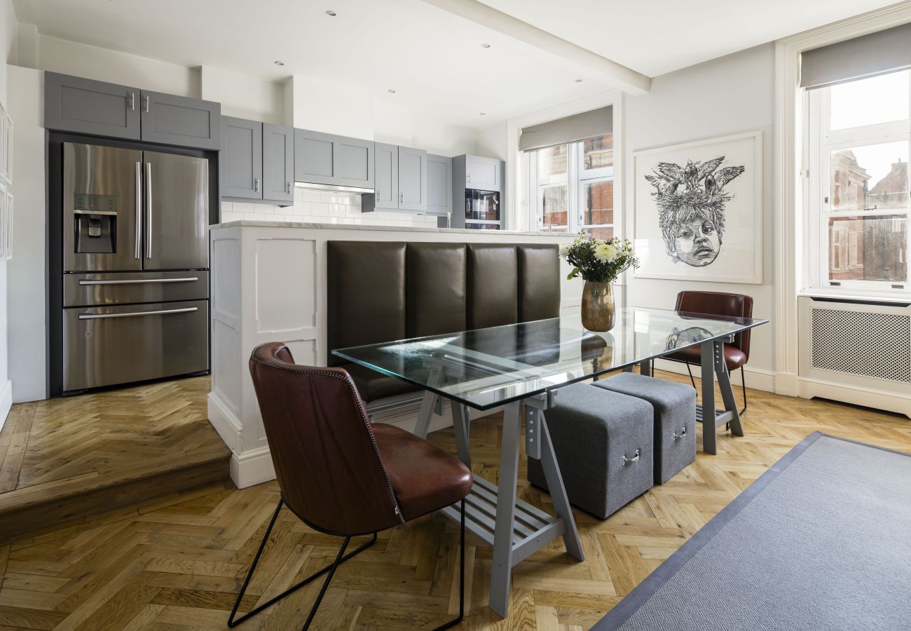 Apartment in London - The Connaught Suite Apartment in London - The Connaught Suite