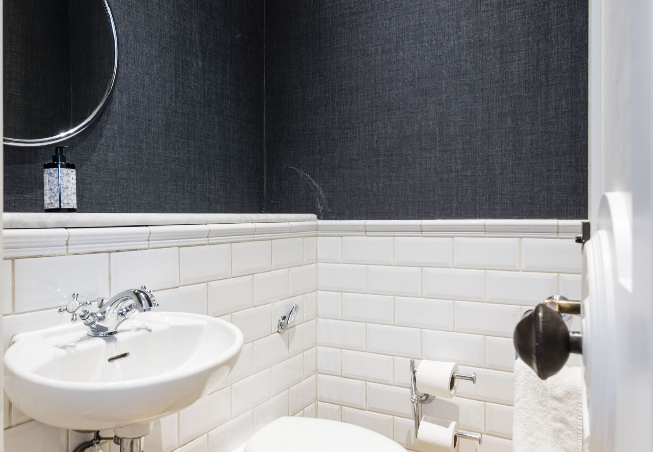 Apartment in London - The Connaught Suite Apartment in London - The Connaught Suite