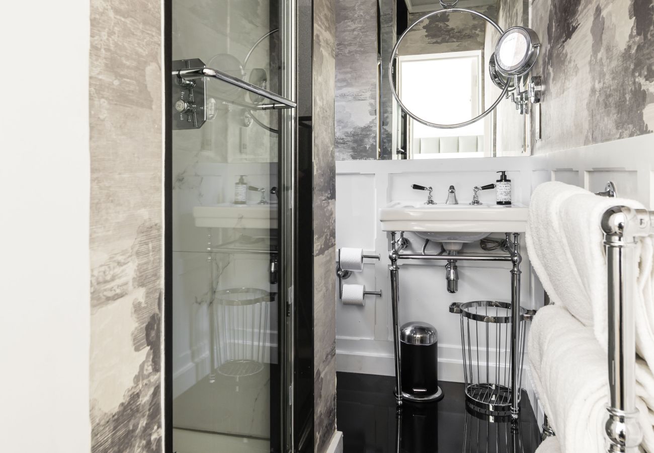 Apartment in London - The Connaught Suite Apartment in London - The Connaught Suite