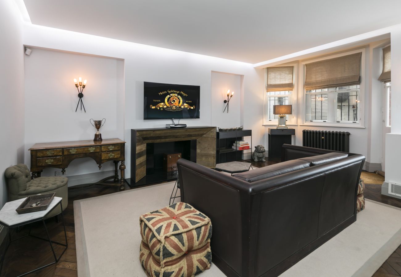 Luxury serviced apartment near Bond Street London Luxury serviced apartment near Bond Street London