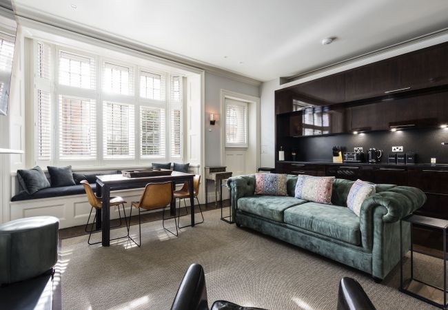 Apartment in London - The Berkeley Square Suite Apartment in London - The Berkeley Square Suite