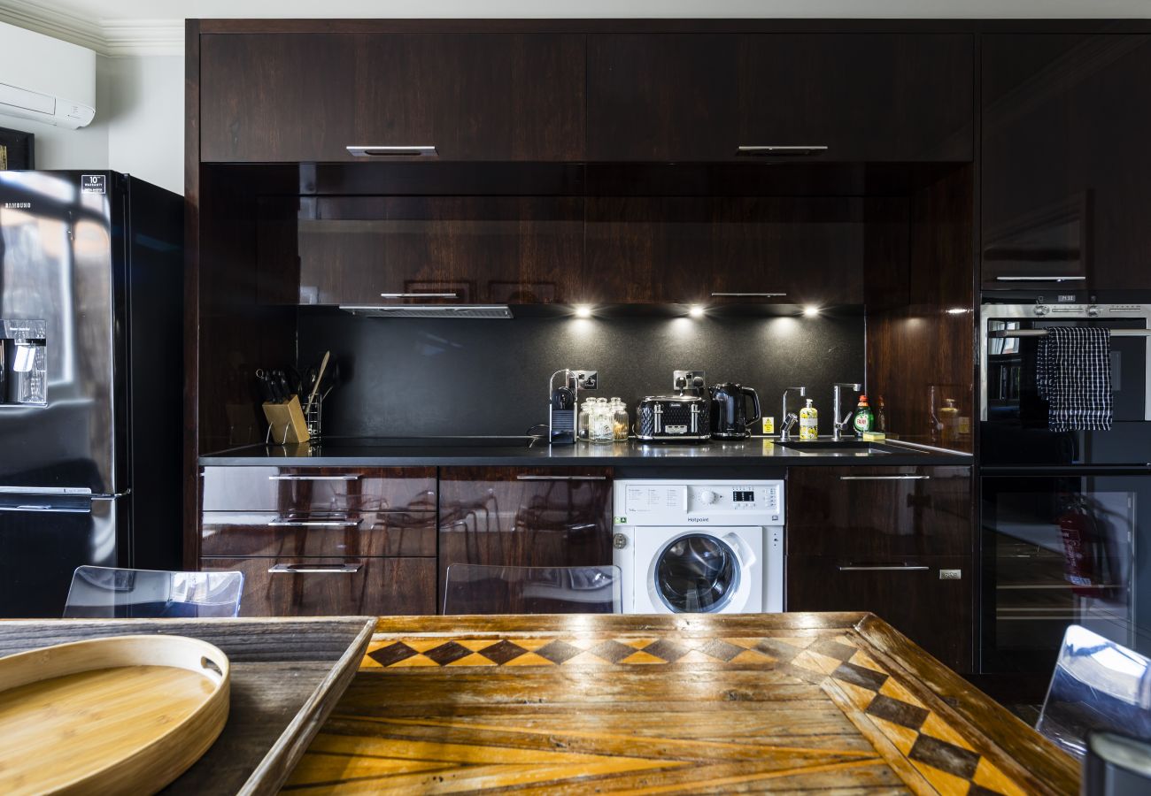 Apartment in London - The Grosvenor Square Penthouse Apartment in London - The Grosvenor Square Penthouse