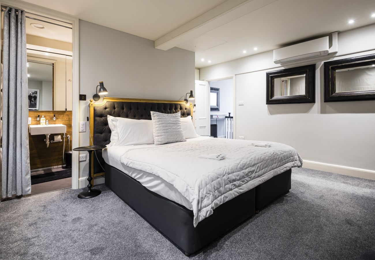 Apartment in London - The Grosvenor Square Penthouse Apartment in London - The Grosvenor Square Penthouse