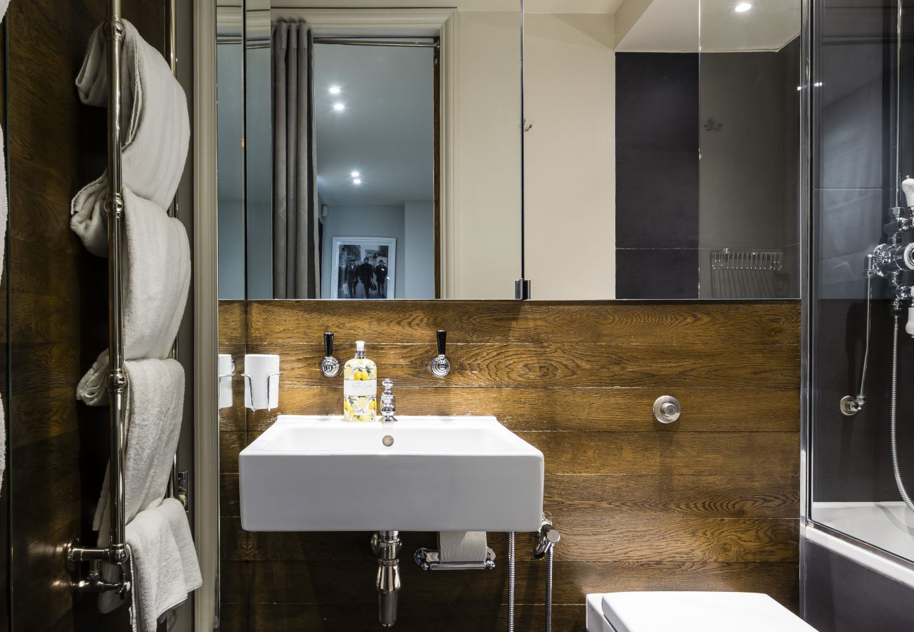 Apartment in London - The Grosvenor Square Penthouse Apartment in London - The Grosvenor Square Penthouse